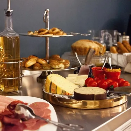 The Fox Szálloda 4*