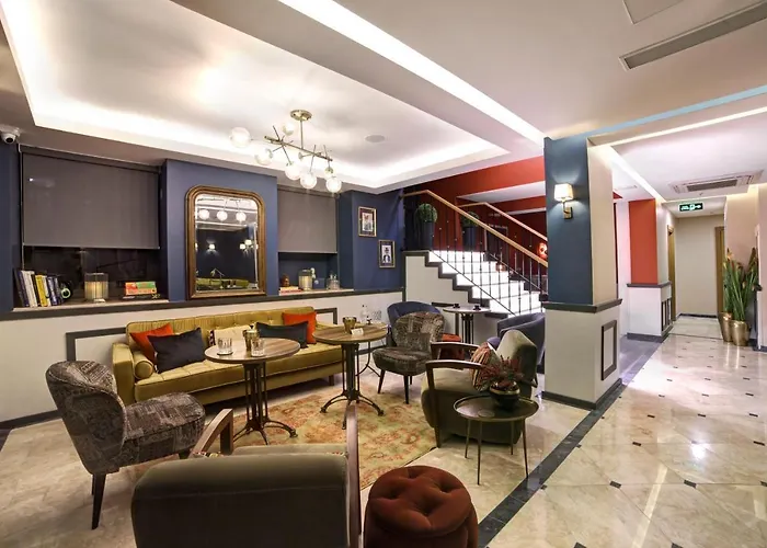 The Fox Hotel 4*