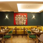 The Fox Hotel 4*