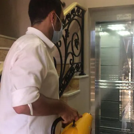 The Fox Hotel Istanboel